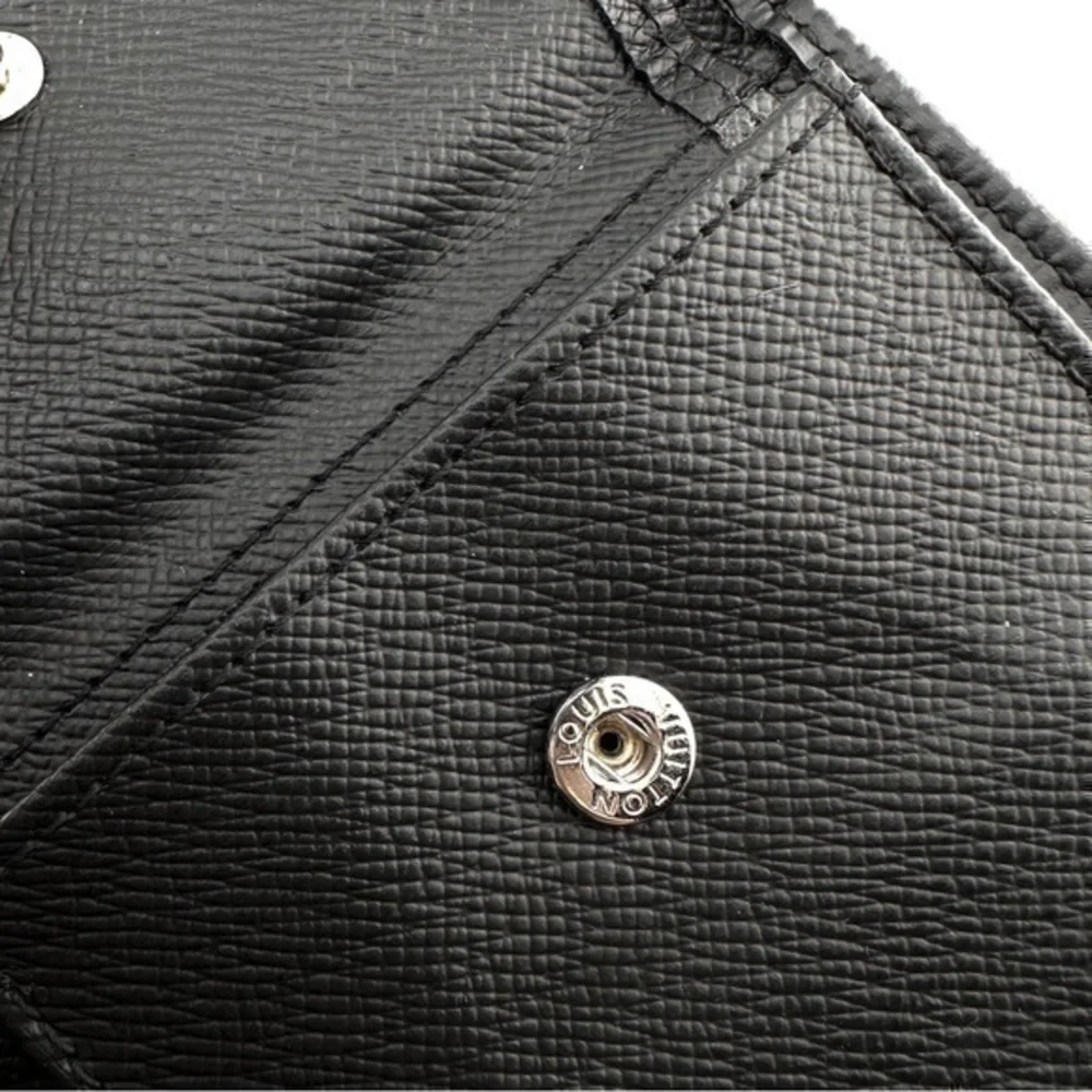 Louis Vuitton authentic louis